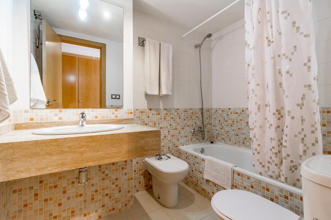 شقة لقنت  في Realrent Puertomar المظهر الخارجي الصورة